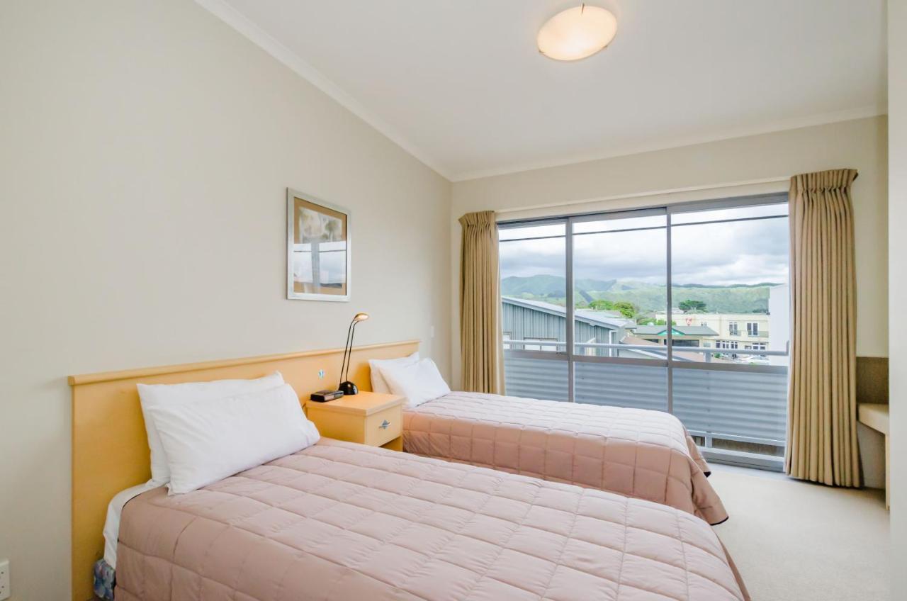 Aparthotel Raumati Sands