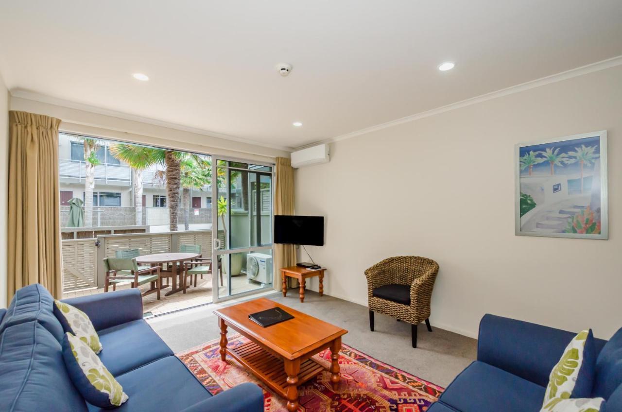 Aparthotel Raumati Sands 4*