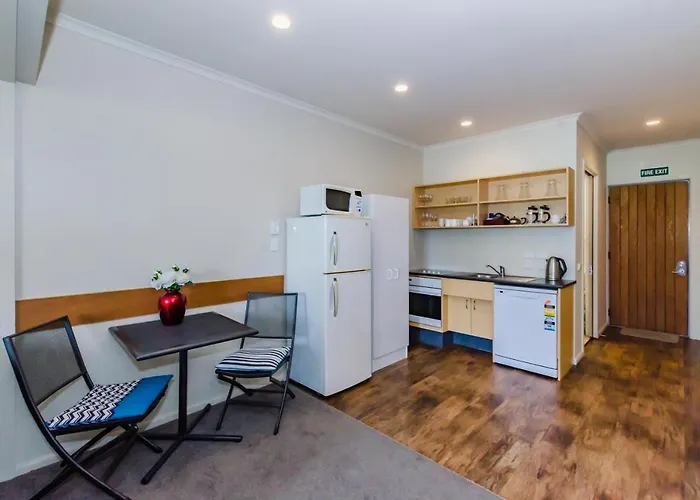 Raumati Sands Resort